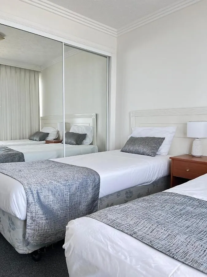 Regency On The Beach Gold Coast